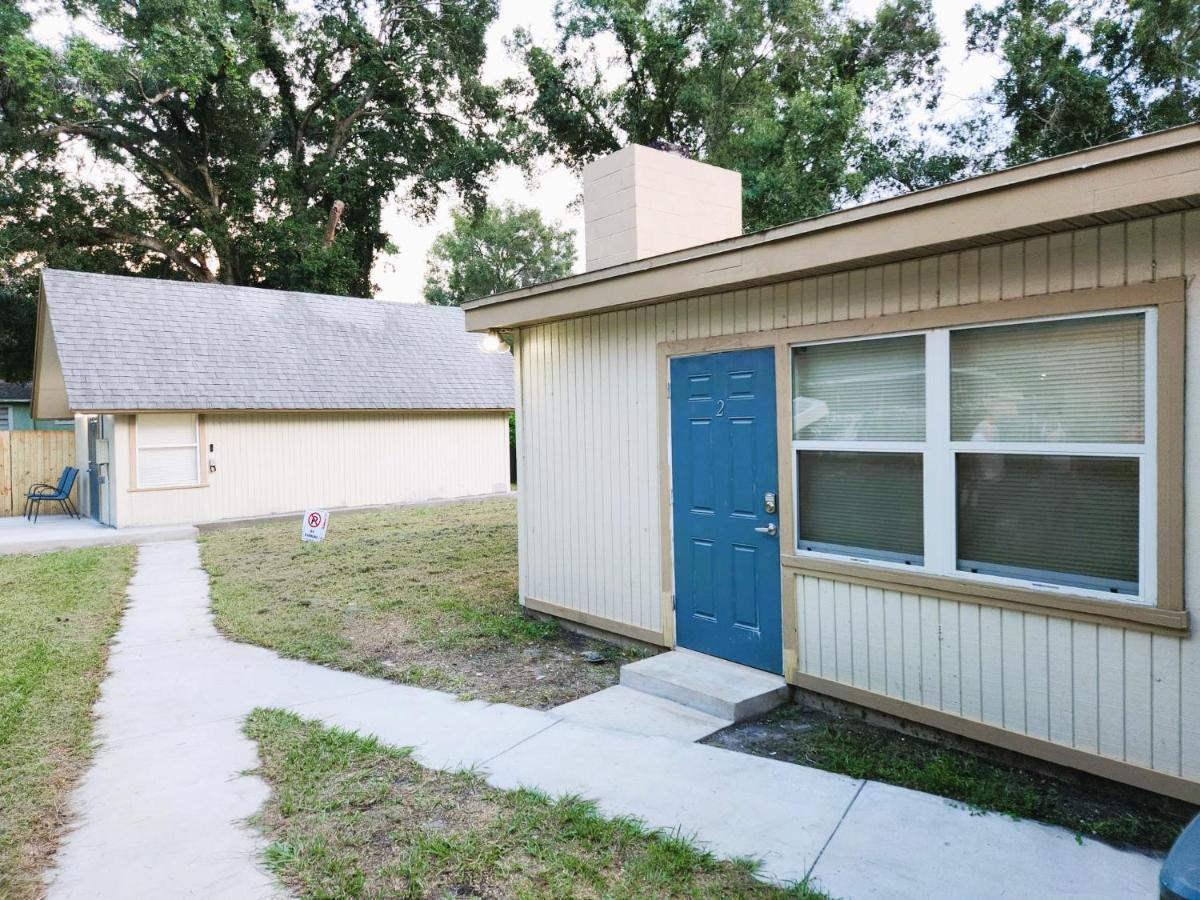 Cheerful Super Suite + 2 Queen + Sofa Bed Minutes From The Airport! Tampa Exterior photo
